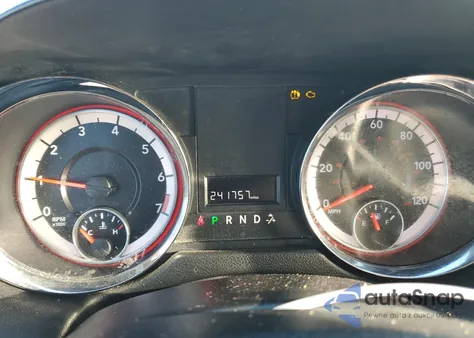 2017 Dodge Grand Caravan Sxt z USA, uszkodzony, nr VIN 2C4RDGCG8HR664450